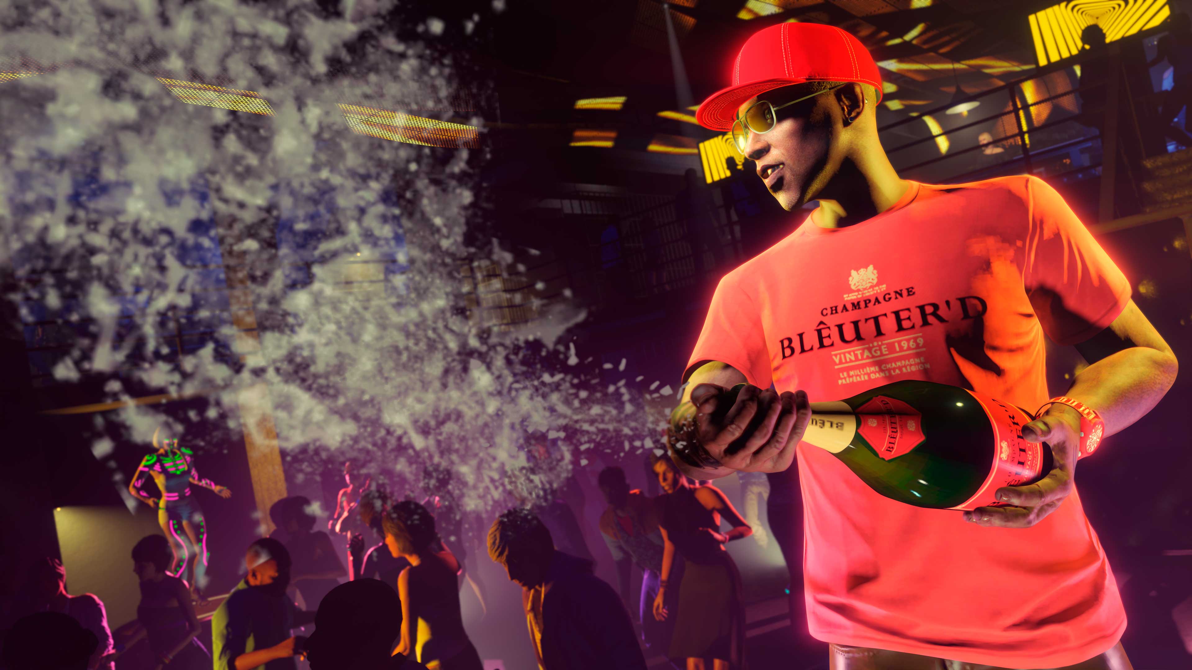 Screenshot of a GTA Online character holding a champagne with a Blêuter'd Tee.