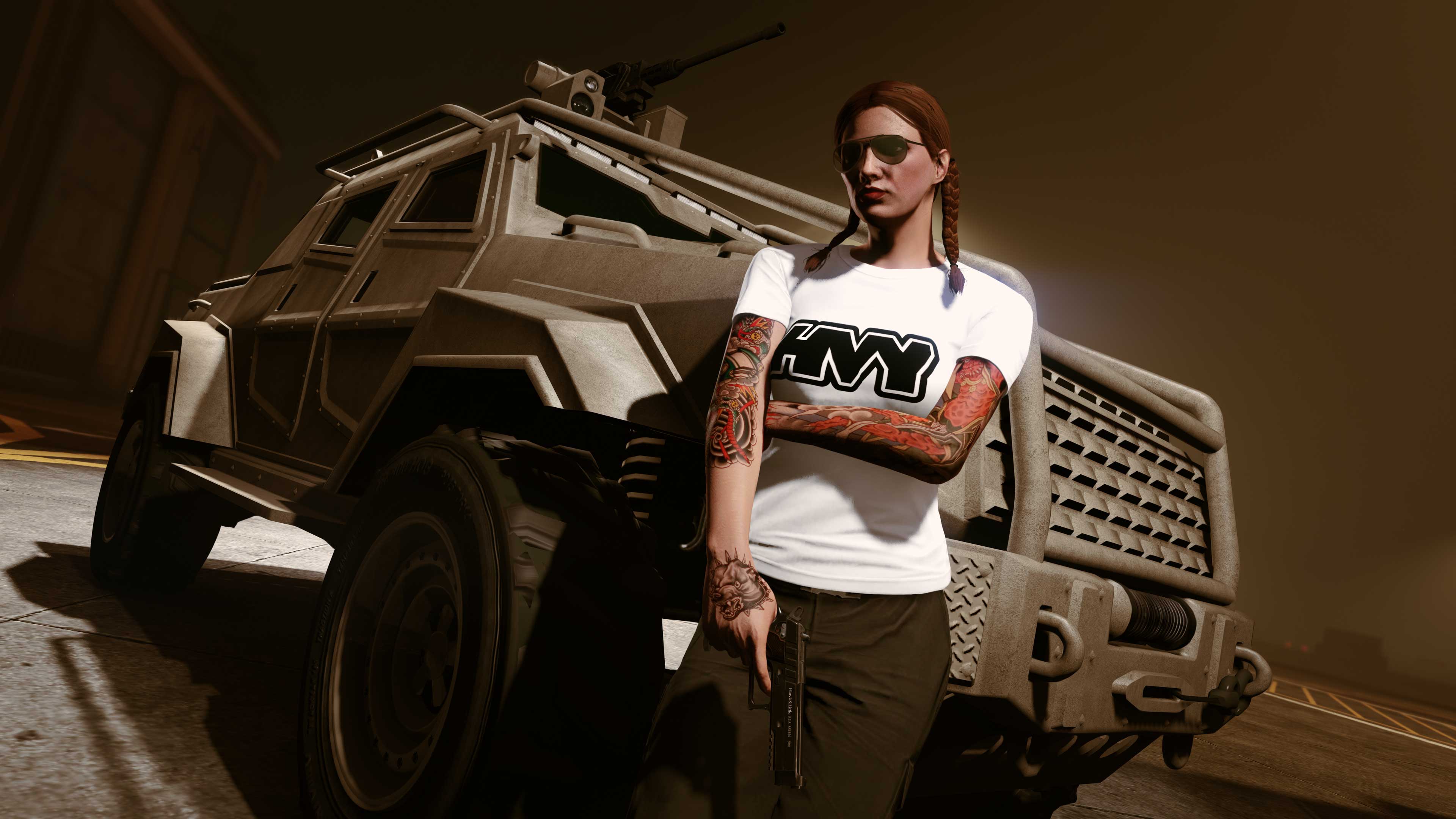 Screenshot of a GTA Online character wearing HVY Tee.