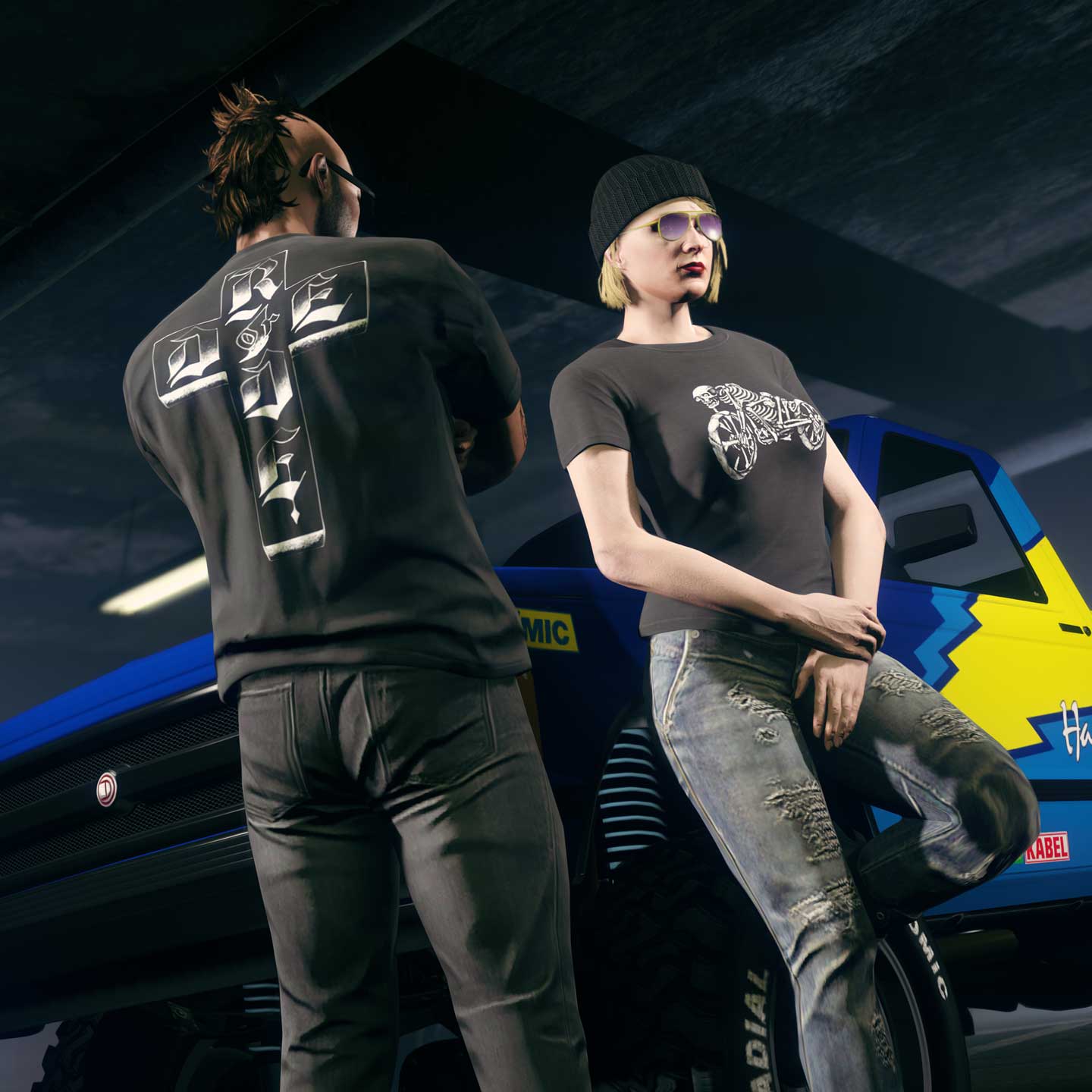 Biker Rewards Screenshot of two GTA Online characters wearing Ride or Die Tee.